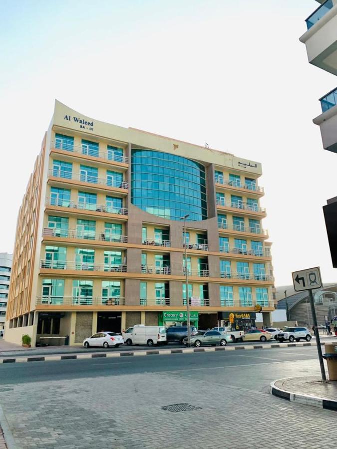 דובאי Ladies Only-Anaruby Backpackers - Metro Station Mashreq מראה חיצוני תמונה